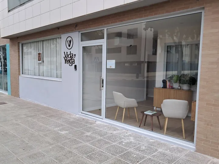 Vida y Yoga — Yoga en La Vega de Acá, Almería