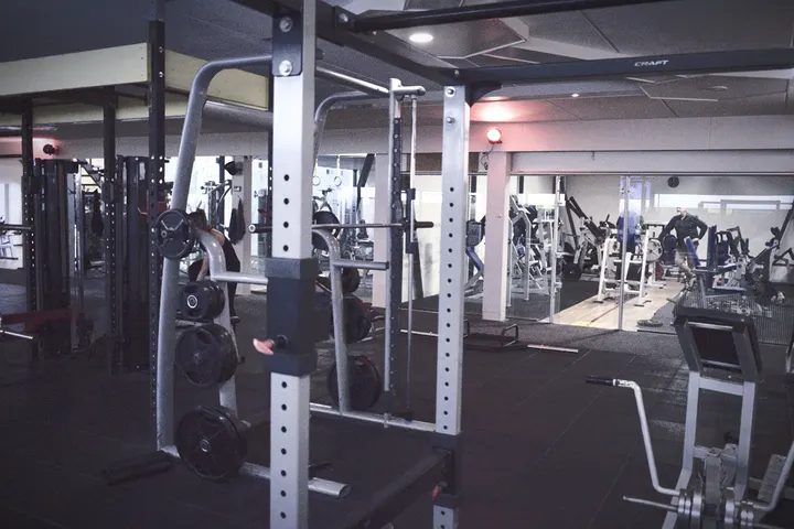 Heijl Sport — Sportschool in Kanaaleiland, Oosterhout