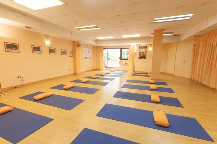 Centro de Yoga Sivananda — yoga-studio en Madrid — 3