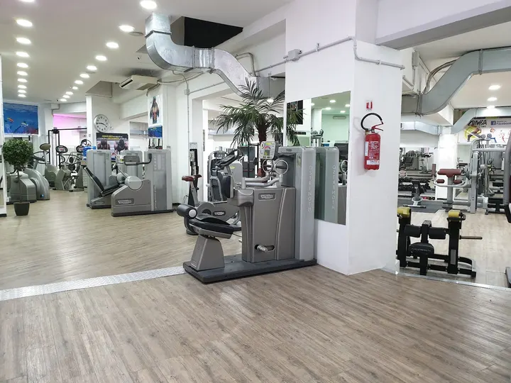 Palestra One Fitness Ssd Srl — palestre-studio a Falsomiele, Palermo — 2
