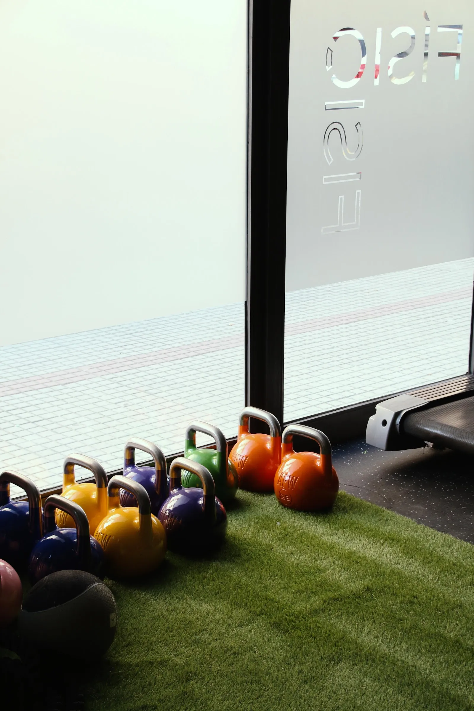 Físic - Espai de salut integral S'escorxador - Entrenament i fisioteràpia — entrenamiento personal-studio en Bons Aires, Palma — 2