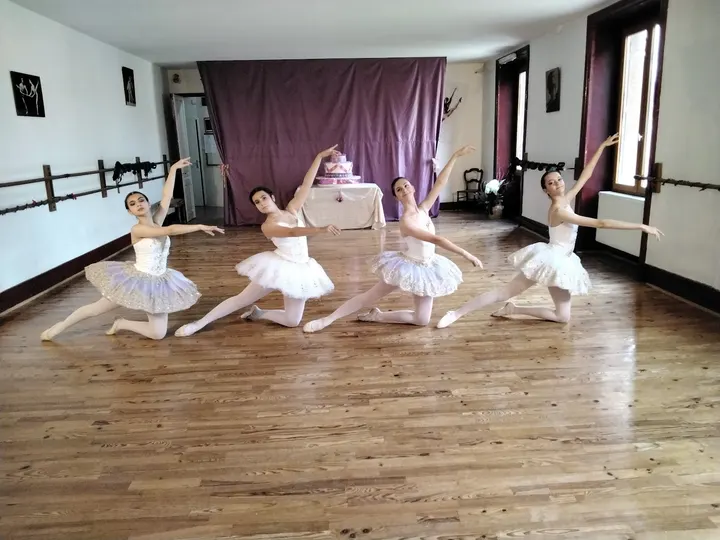 Ecole de danse classique Mireille Bony Legat — danse-studio à Saint-Chamond — 5