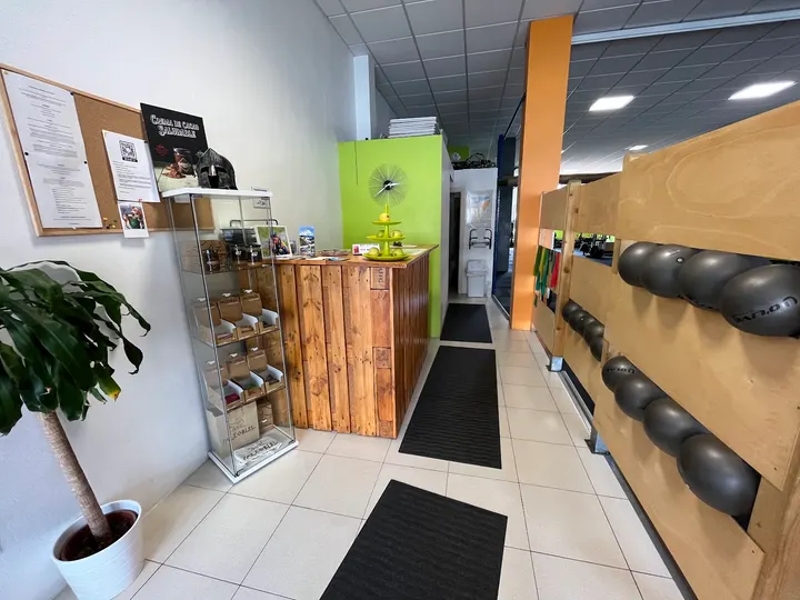 Centro de entrenamiento La Cueva — estudio de fitness-studio en Montevil, Gijón — 3