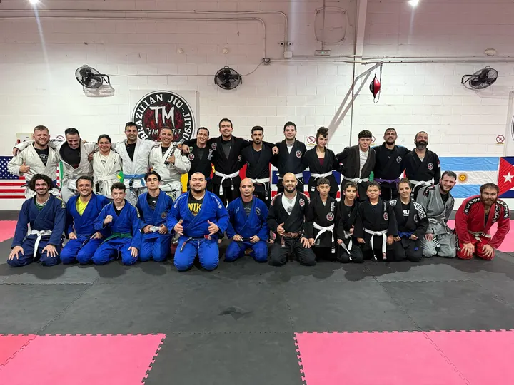 Team Monster Brazilian Jiu-Jitsu — artes marciales-studio en Santa Clara, Sevilla — 2
