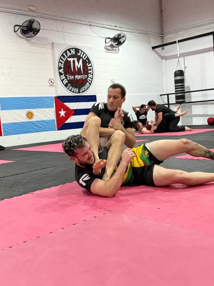 Team Monster Brazilian Jiu-Jitsu — artes marciales-studio en Santa Clara, Sevilla — 3