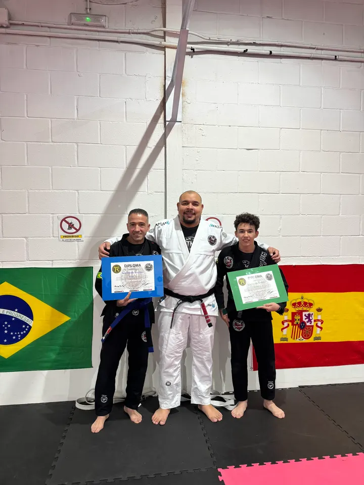 Team Monster Brazilian Jiu-Jitsu — artes marciales-studio en Sevilla — 3