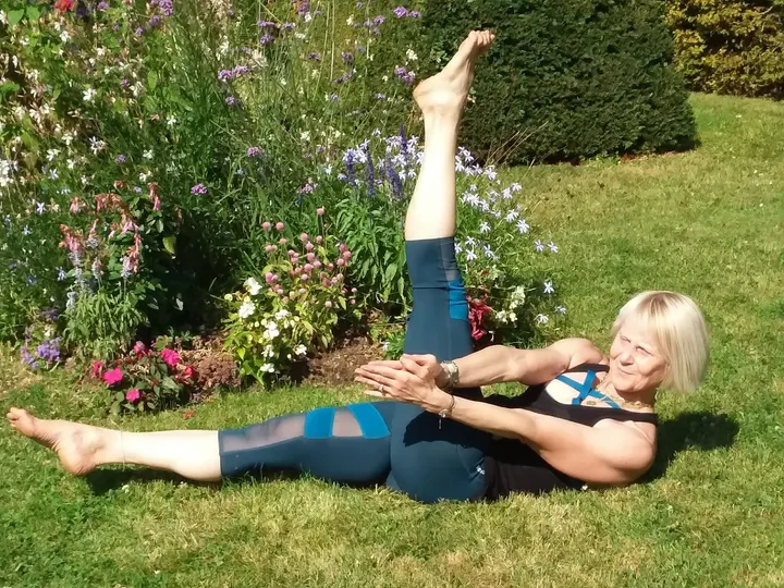 CORINNE LEMAIRE coach sportif santé et bien-être — coaching personnel-studio à Boulogne-Billancourt — 3