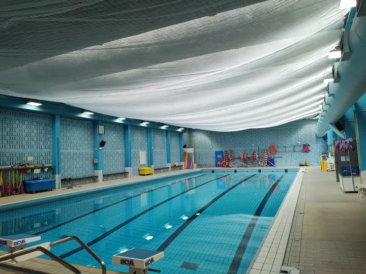 Piscine Benjamin Delessert — studio à Gerland, Lyon — 2