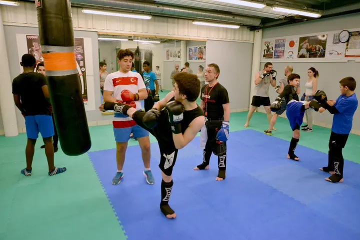 AGSC "Fighting Sports Academy" - toutes boxes — boxe-studio à Guéret — 4