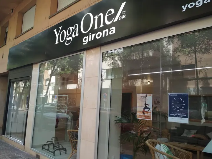 YogaOne Girona — Yoga en Eixample, Girona
