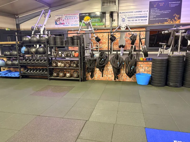Athlétic Gym St Vincent de Tyrosse — salle de fitness-studio à Saint-Vincent-de-Tyrosse — 2