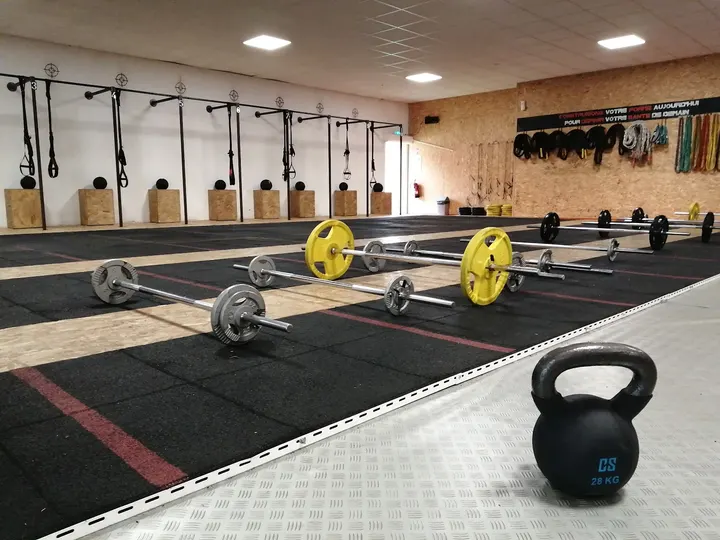 La Base — Salle de fitness au Valentin, Bourg-lès-Valence
