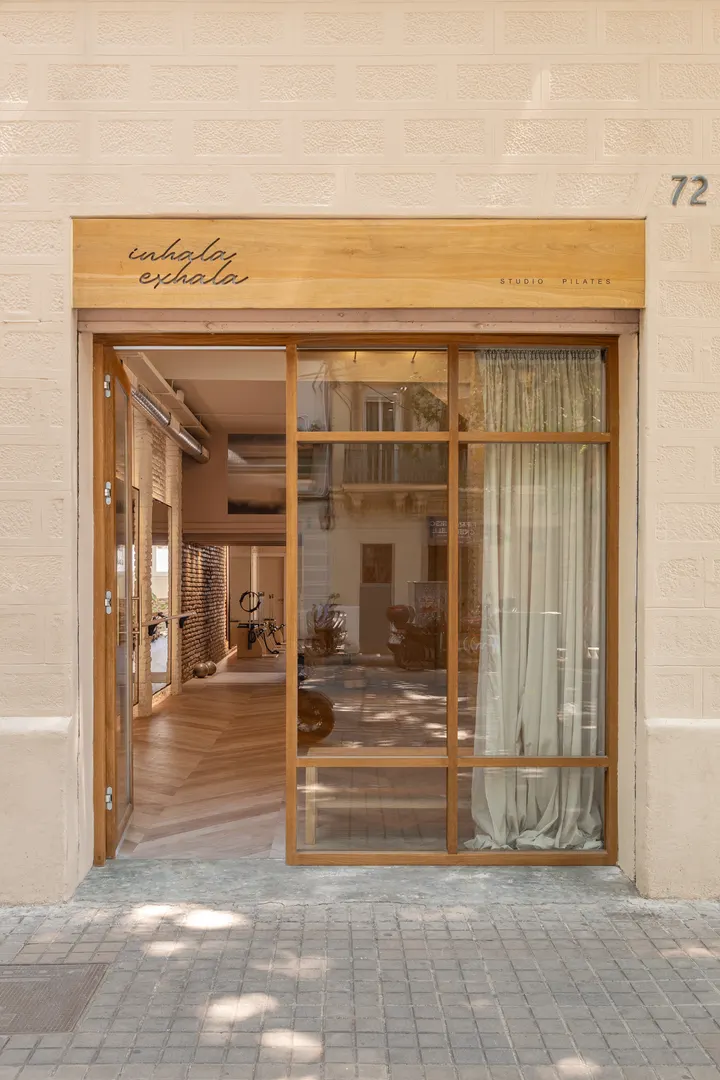 Inhala Exhala Pilates Studio — pilates-studio en Barcelona — 3