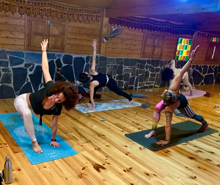 Ashtania Yoga — yoga-studio en Trobajo del Camino — 3