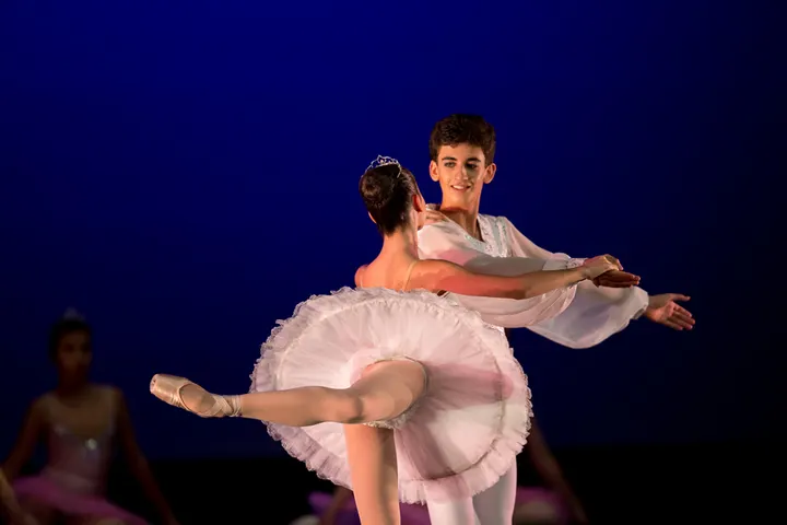 Laura Esteve Centre de Dansa — baile-studio en Costa del Golf, Sant Cugat del Vallès — 2