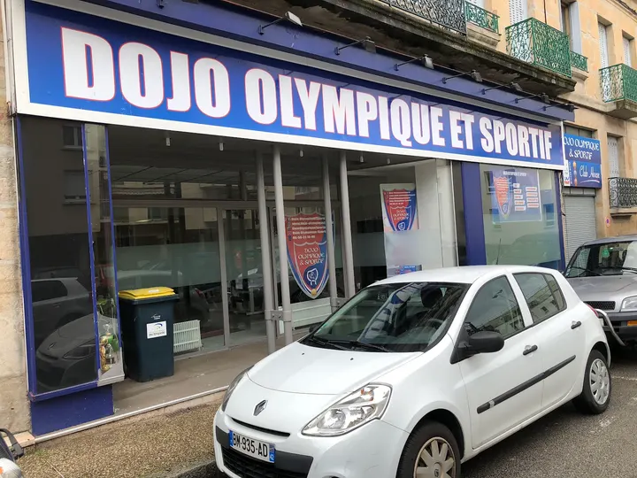 Dojo Olympique et Sportif Académie d’Arts Martiaux — arts martiaux-studio à Lameth, Firminy — 3