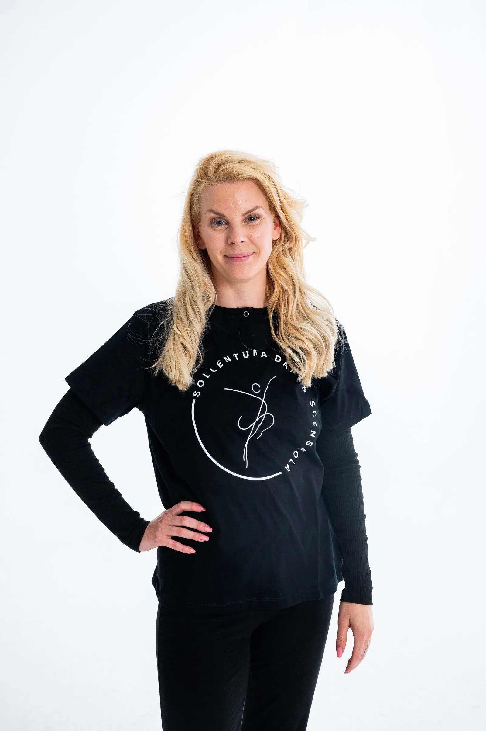 Sollentuna Dans & Scenskola — dans-studio i Stockholm — bild 2