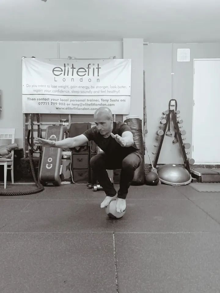 Tony Sesto — pt studio in Bowes, London — 3