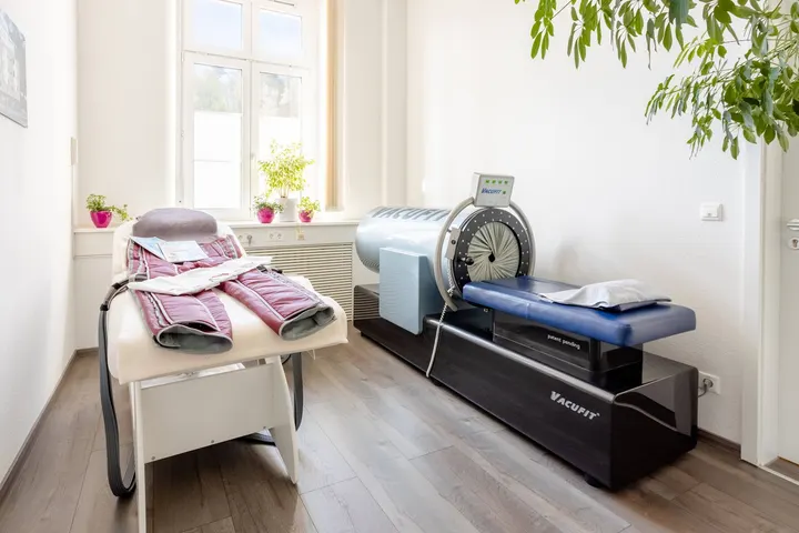 Silhouette Figurstudio für Frauen — fitnessstudio in Westend, Wetzlar — 3