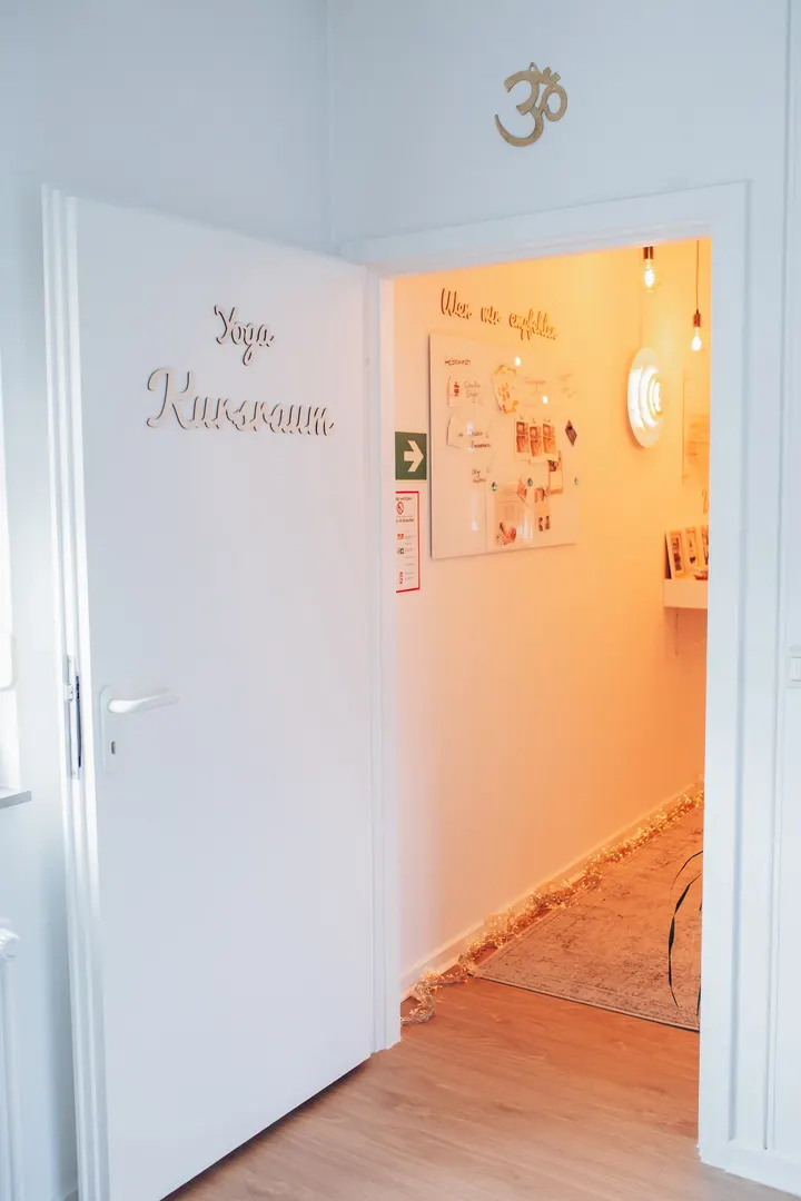 Yoga up your life — yoga-studio in Leverkusen — 4