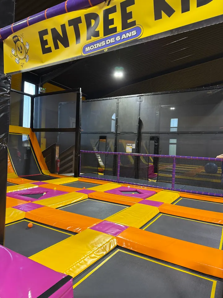 Yellow Jump Givors — Gymnastique à Givors