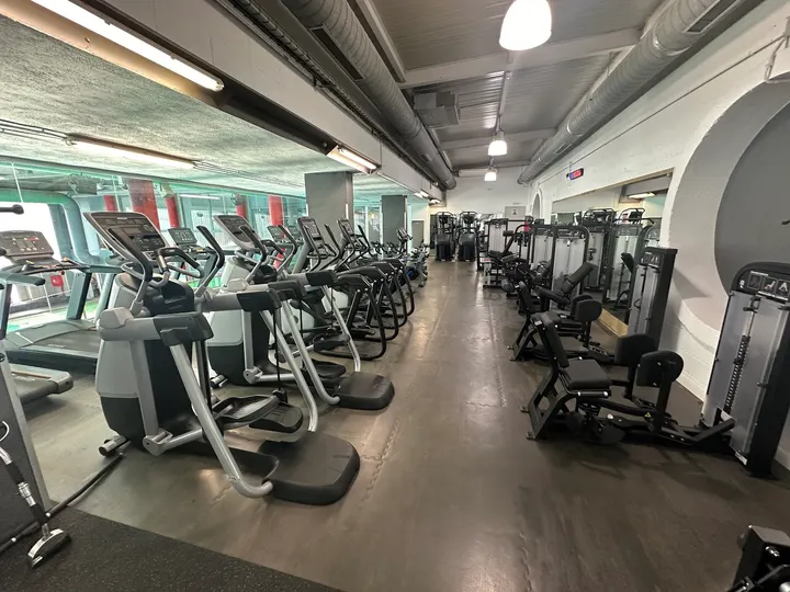 CEM Sistrells — estudio de fitness-studio en Badalona — 5