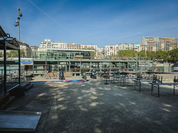 Annette K. Seine — Cycling à Paris 15e Arrondissement, Paris
