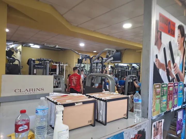 Gimnasio Orión — estudio de fitness-studio en Distrito de Levante, Córdoba — 3