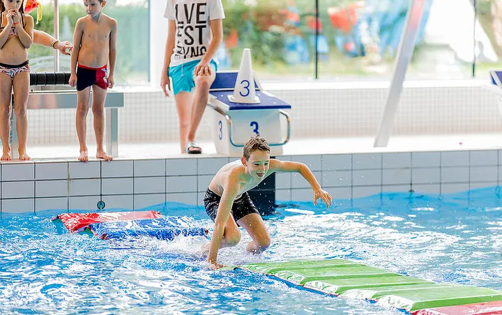 Sport in Tilburg Sportcomplex Drieburcht — sportschool-studio in Noord, Tilburg — 2