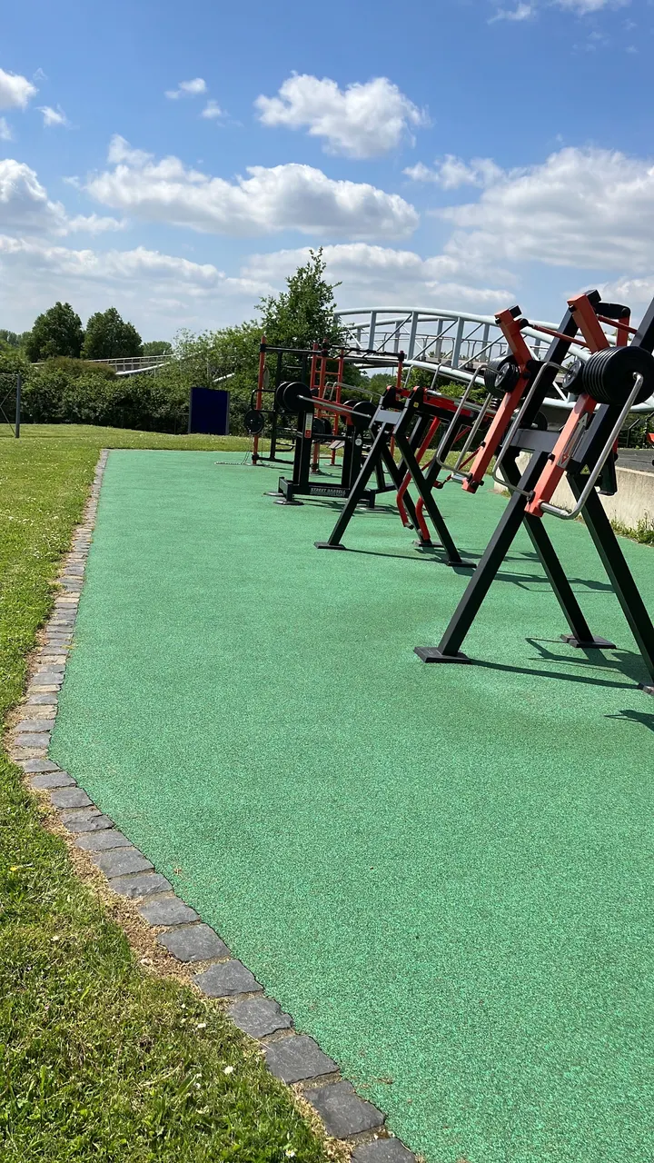 Neuland-Gym — fitnessstudio in Leverkusen — 4