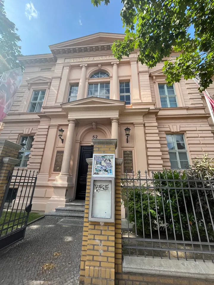 Linksfüßer Roter und Blauer Saal — tanz-studio in Potsdam — 3