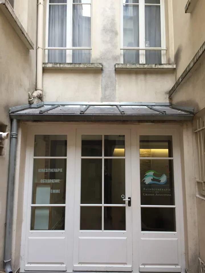 Barre Aquatique — Barre à Paris 6e Arrondissement, Paris