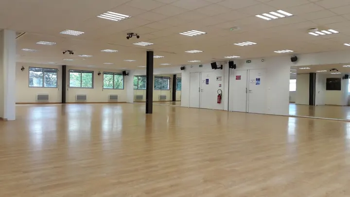 BELLE FEE DANSE — danse-studio à Paris — 5