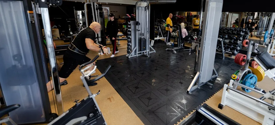 Jonnys Gym — treningsstudio-studio i STRAUMSJØEN — bild 3