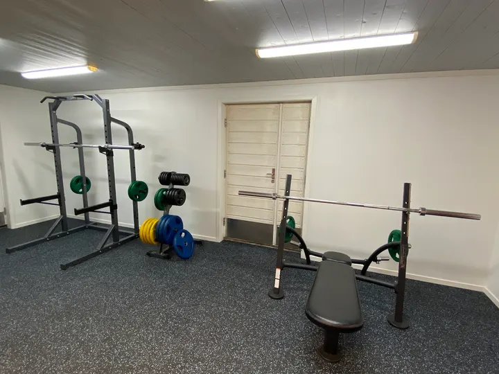 Gustavs Gym — treningsstudio i Prestgard, Heidal — 3