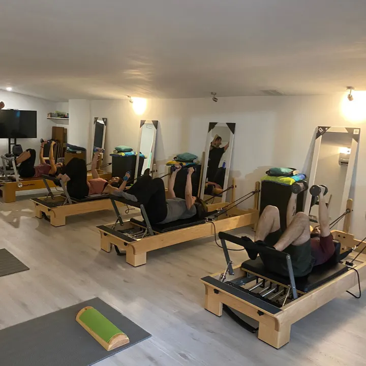 Corporalment Centre de Salut Integral — entrenamiento personal-studio en Castellón de la Plana — 3