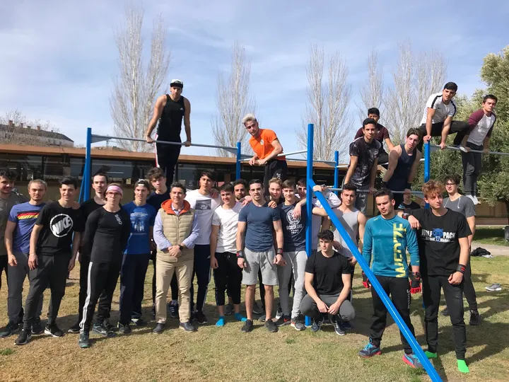 Parque Street Workout & Calistenia — Estudio de fitness en Urbanización Virgen Blanca, Jaén