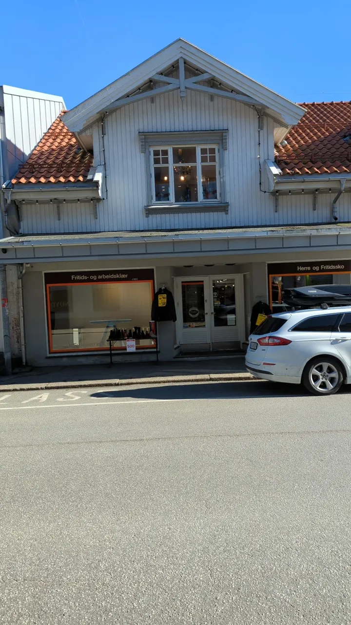 Evensens Kampsport og Konsulenttjenester — kampsport-studio i Kurland — 5