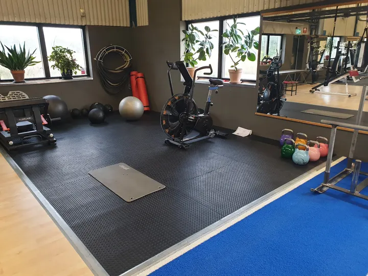 Molmek Gym Ab — Träningsstudio i Ängelholm