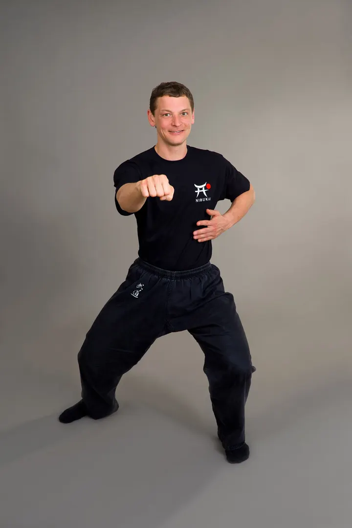 Nibukai- Zentrum für asiatische Kampfkünste — Kickboxen in Biebrich, Wiesbaden