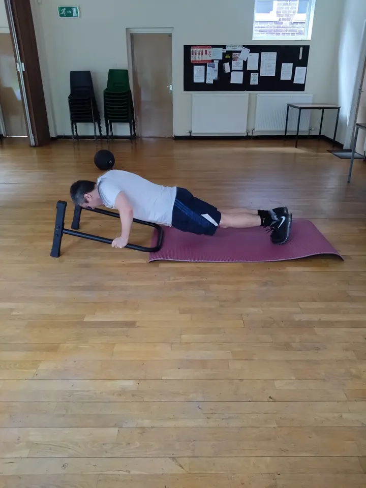 Smart Personal Training — pt studio in Linnyshaw, Manchester — 2