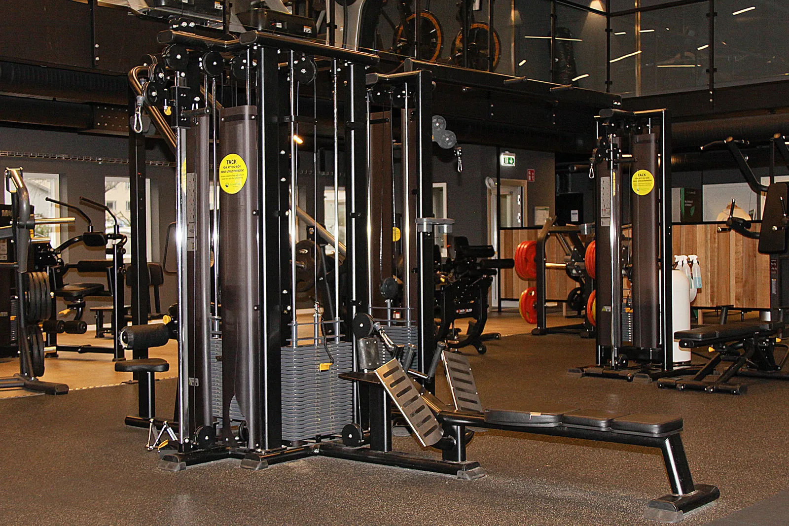 Gym4You X-Club — träningsstudio-studio i Skövde — bild 4