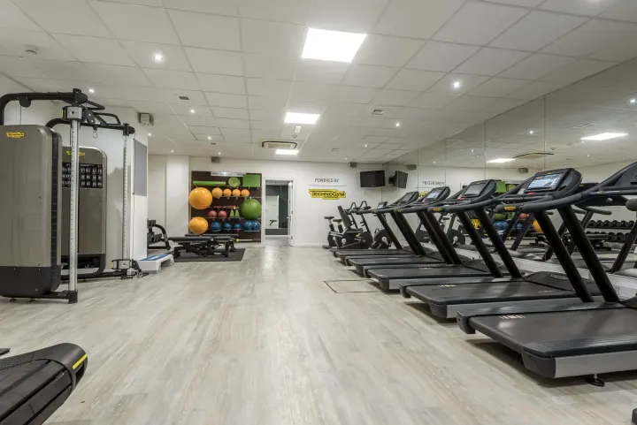 Peak Fitness Bracknell — Fitness Studio in Bracknell