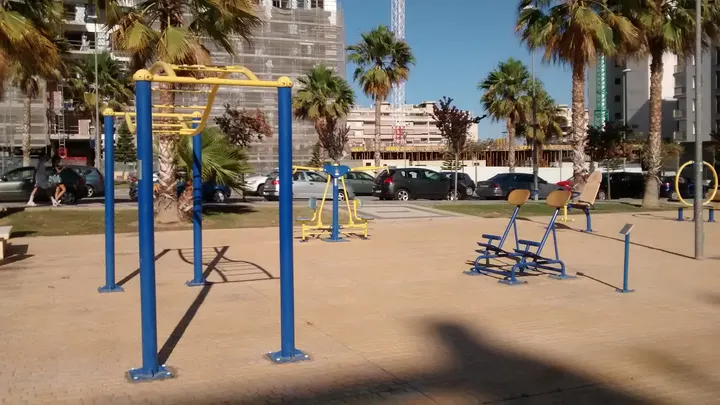 Gimnasio al aire libre — calisthenics-studio en Las Morillas, Málaga — 2