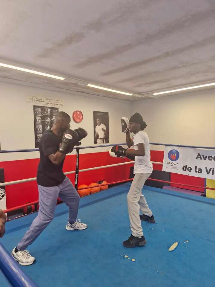 Boxing Club — Arts martiaux au Mas Vergne, Limoges