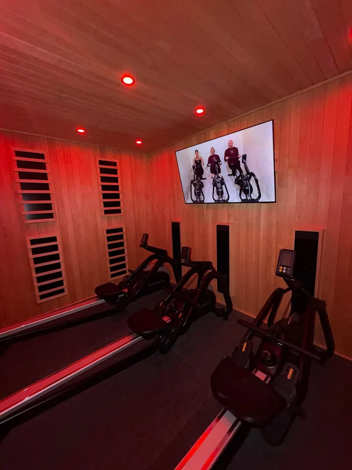 HeatClub — Recovery in Flughafen, Frankfurt am Main