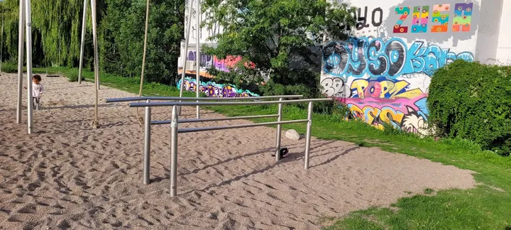 Street Workout /Traveling Rings /Exercise Park — træningsstudio i København — 4