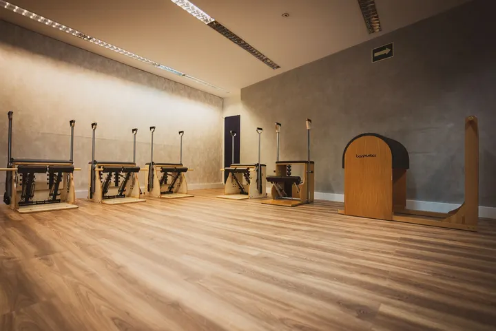 GIRALDO Equilibrio Integral Estudio De Pilates — pilates-studio i El Berrocal, Plasencia