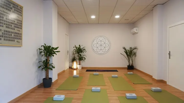High On Yoga — yoga-studio en Pío XII, Jerez de la Frontera — 3
