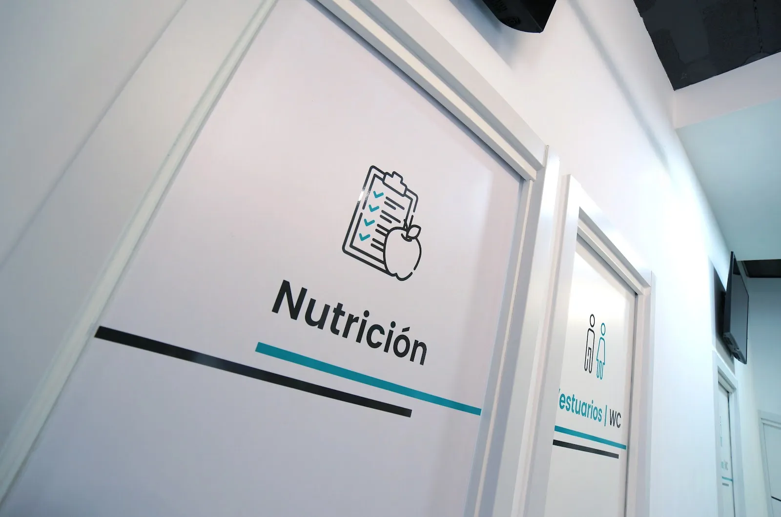 Btrained Exercise & Health Center — entrenamiento personal-studio en Málaga — 3